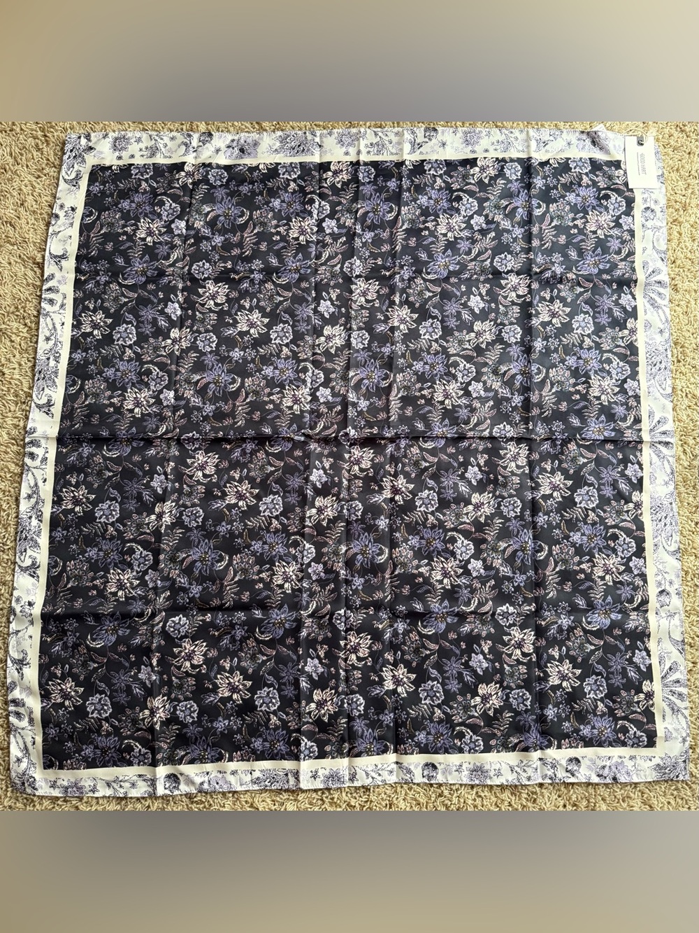 New Good Hart Floral Print Scarf - Black and Lavender